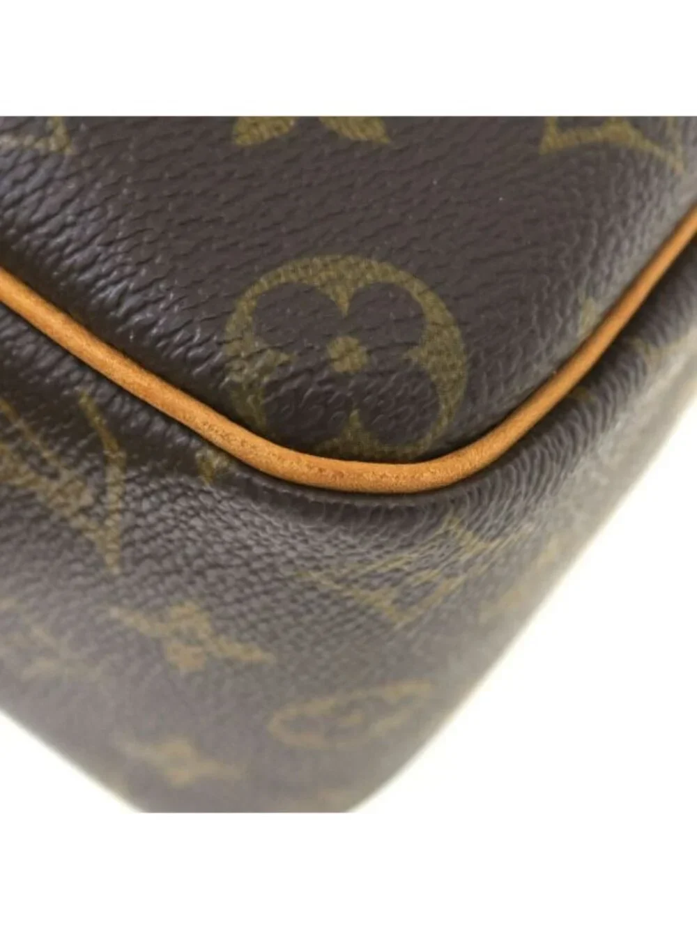 Louis Vuitton Monogram Cite MM Wallet